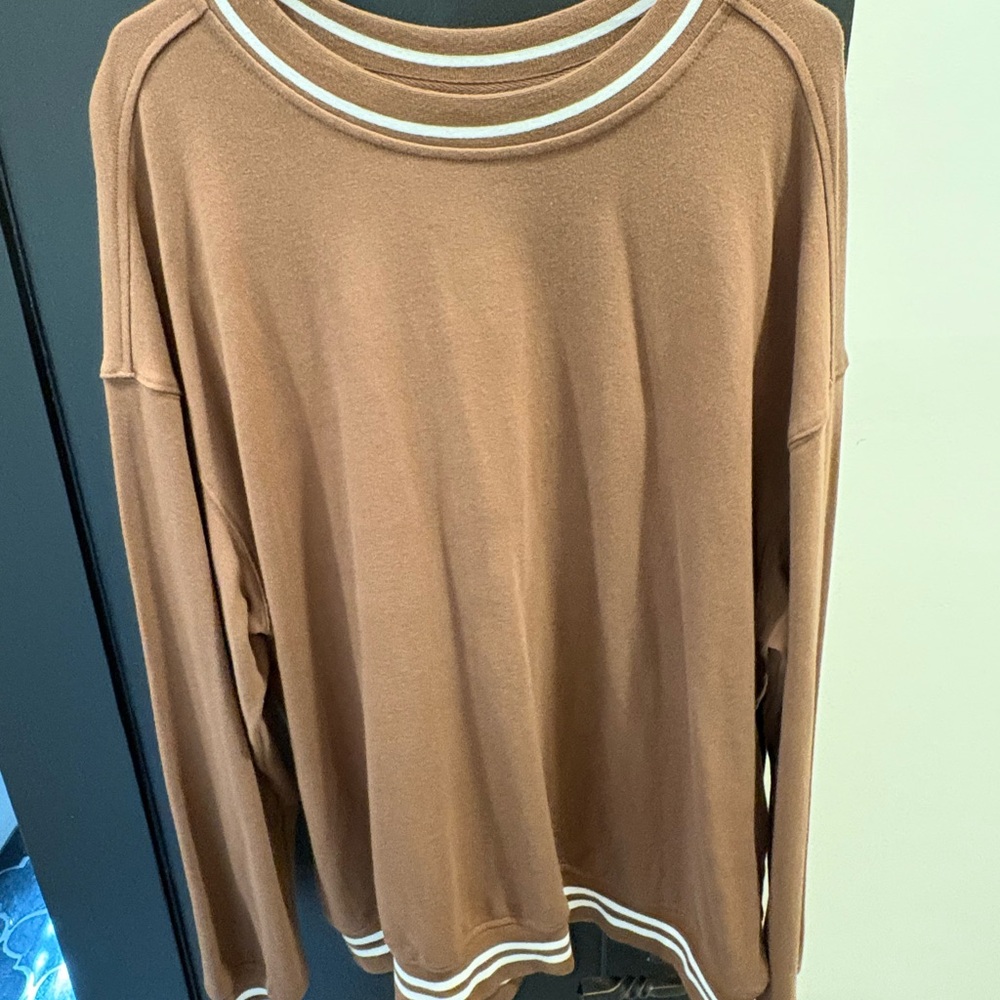 Goodfellow & Co Tan Crewneck Sweater with White Trim
